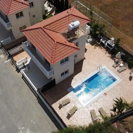 Villa Oceania *